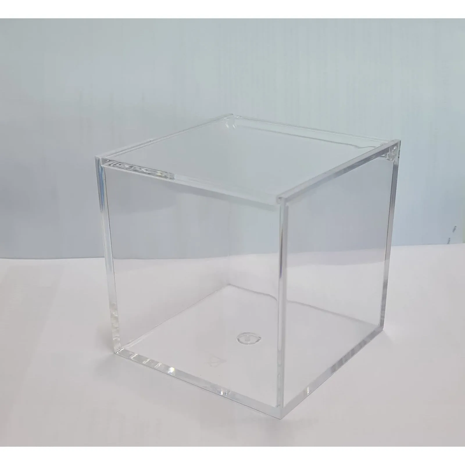 Acrylic Gift Box Square 5x5x5cm Super Transparent with Flip Lid