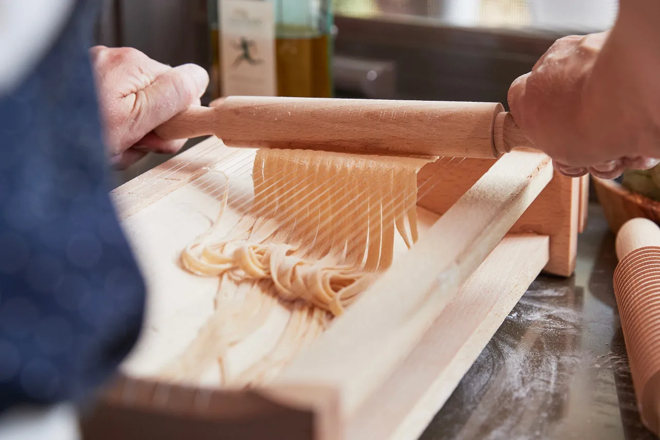 Italian Pasta Chitarra with Rolling Pin - Large