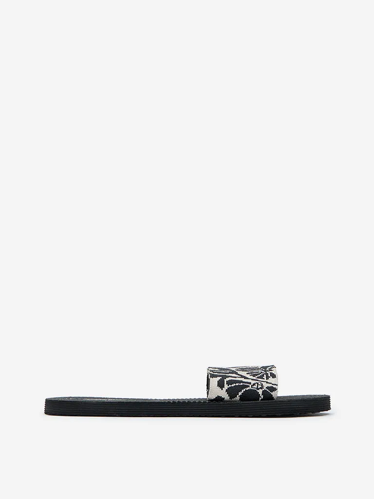 LUNA BLU Black Floral Knitted Flip-Flop