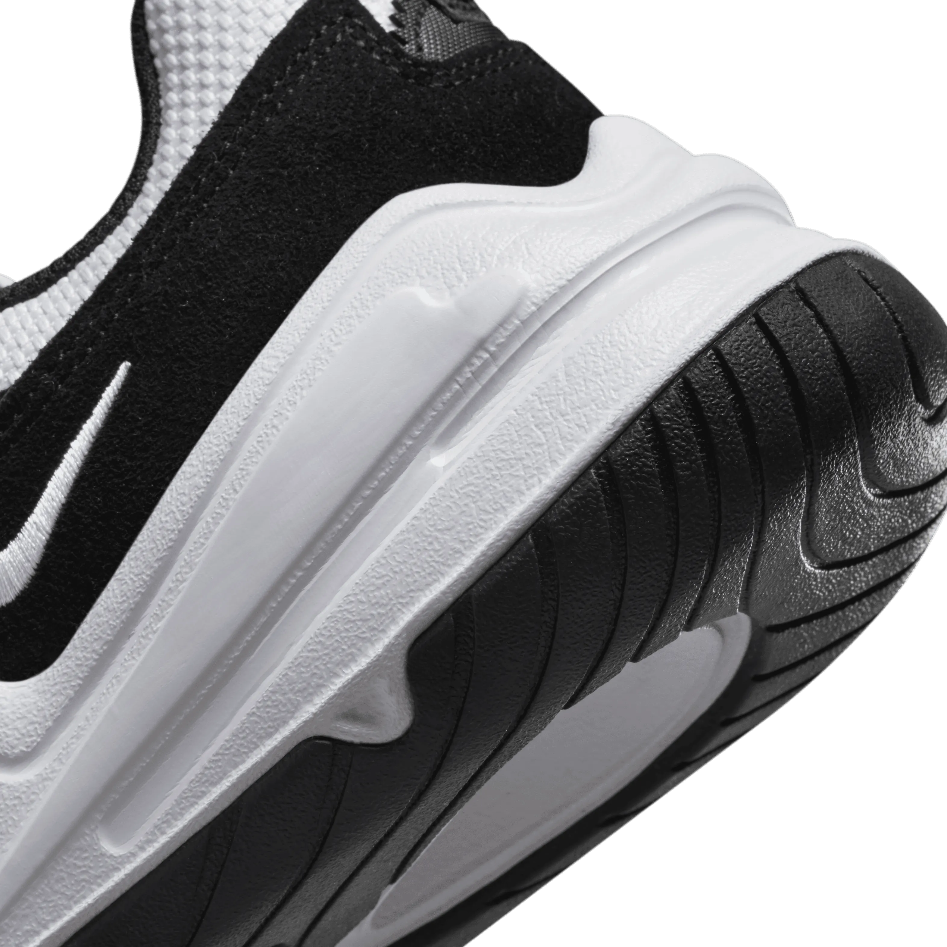 Nike - Men - Tech HERA - White/Black