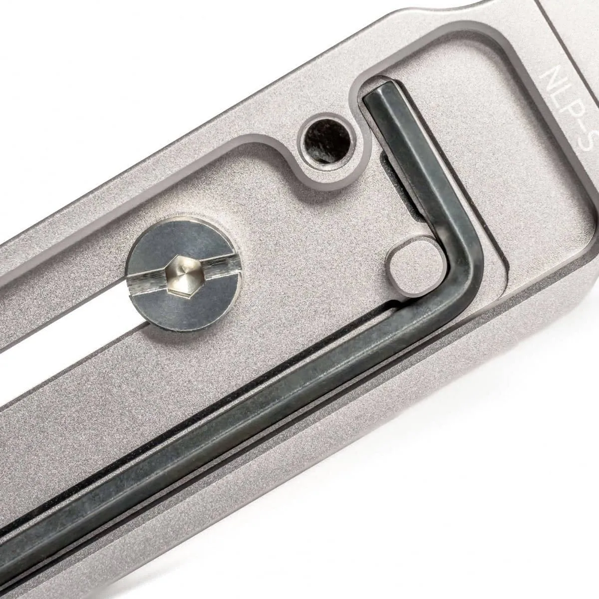 NiSi PRO NLP-CG Adjustable L Bracket for Camera with Flip Out Screen