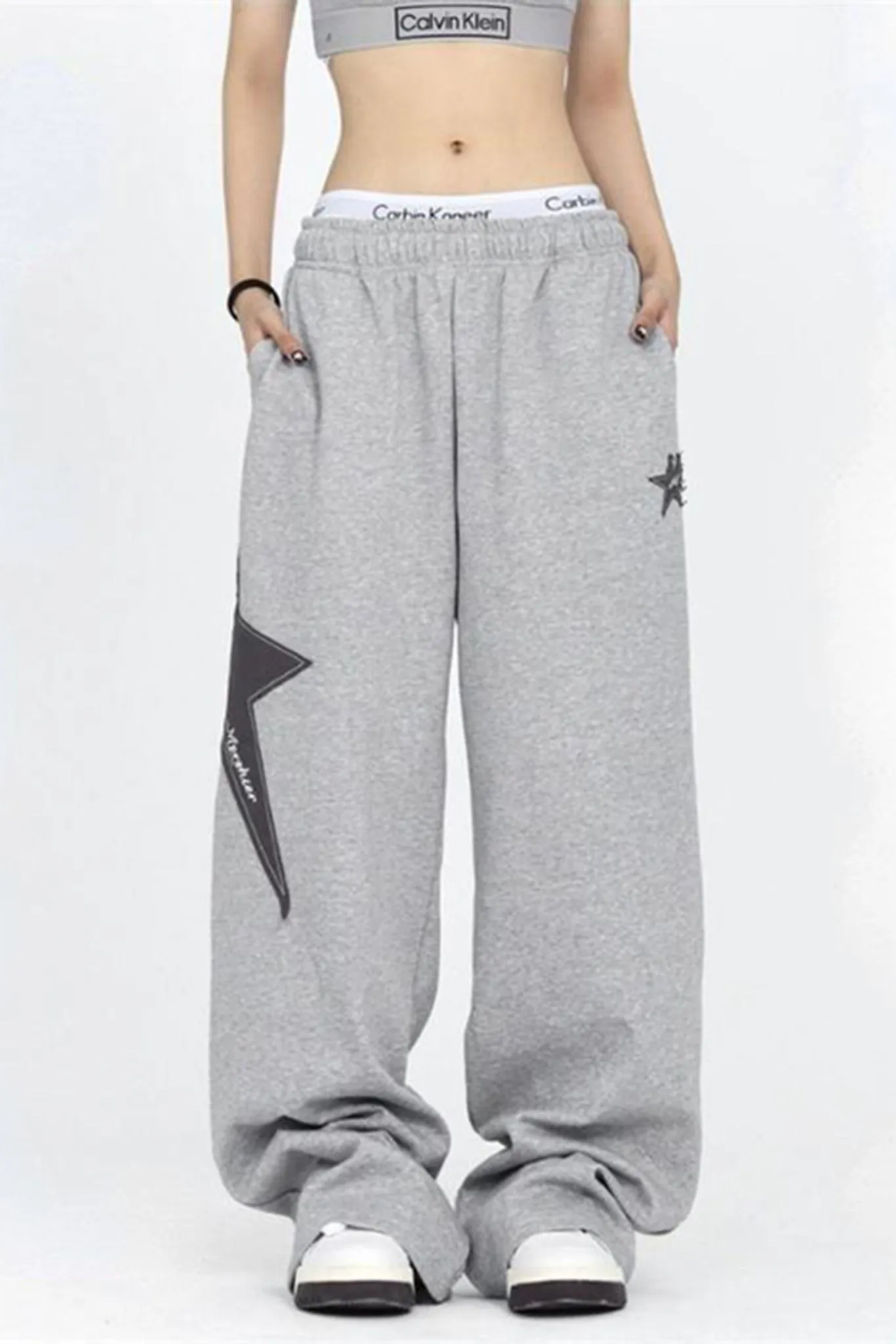 Star Patch Oversized Sweatpants