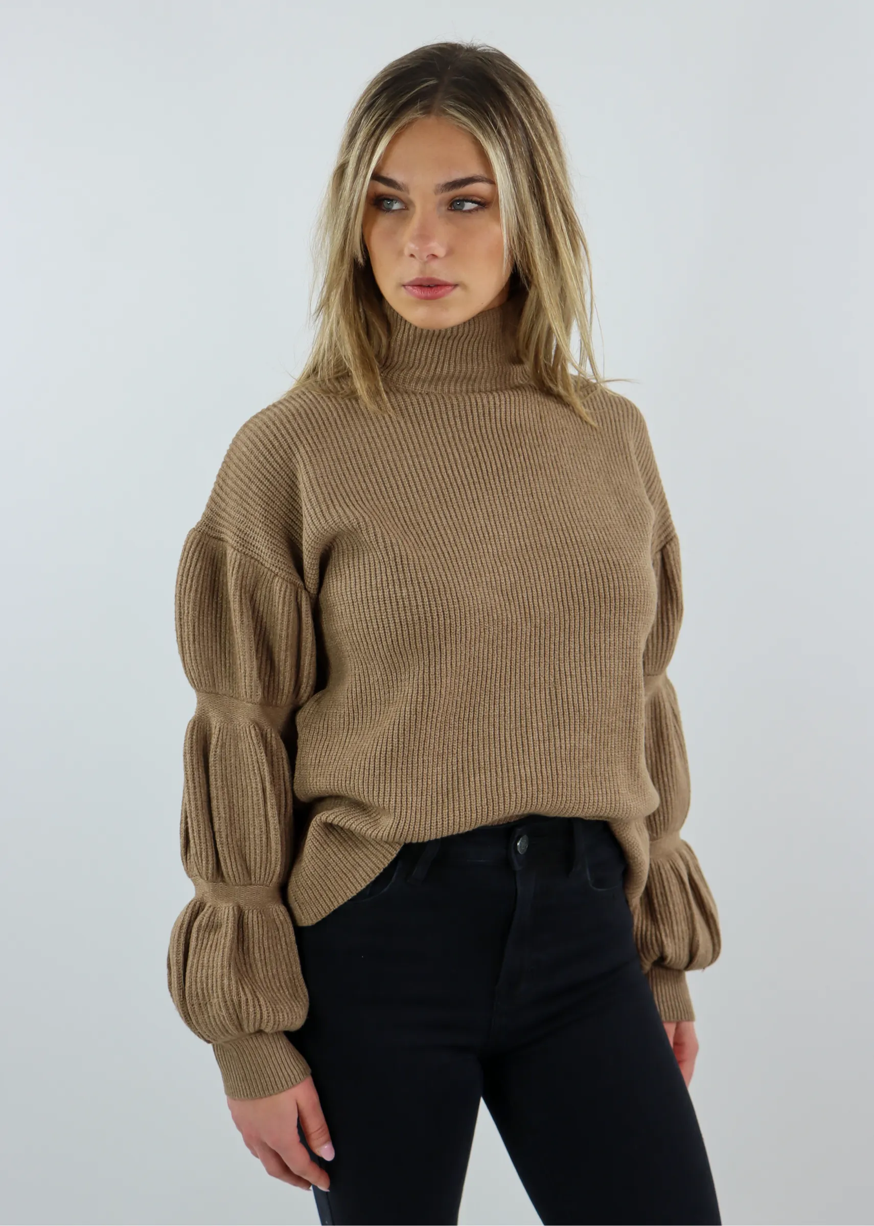 Won't Stop Sweater ★ Mocha